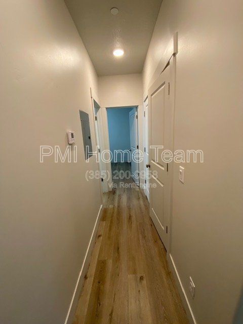 Building Photo - 2874 Kiesel Ave