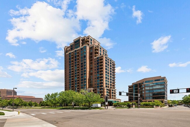 Building Photo - Come live in Penterra Plaza!