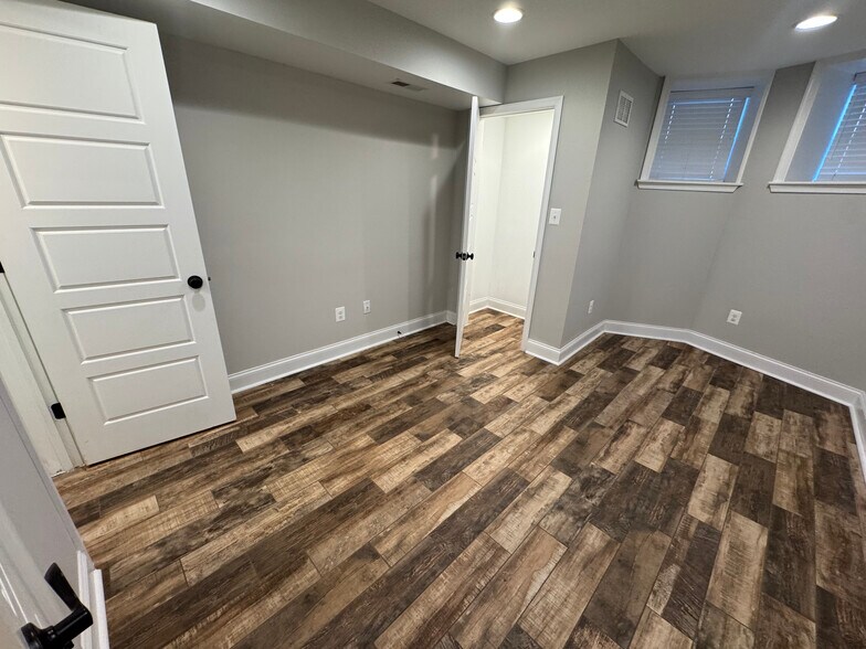 Basement room - 812 W 34th St