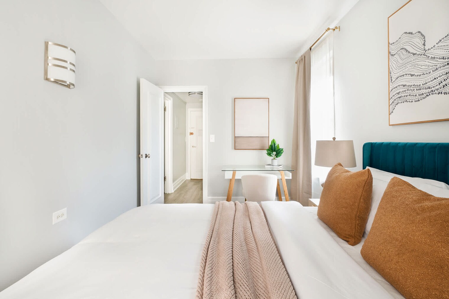 Building Photo - 234 W 73rd St