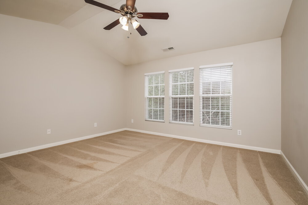 Building Photo - 2007 Gushing Dr