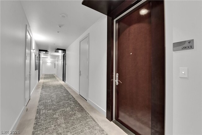 Building Photo - 4575 Dean Martin Dr