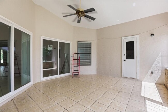 Building Photo - 3075 Woolridge Dr