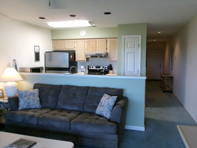 Building Photo - 4500 Coquina Harbour Dr