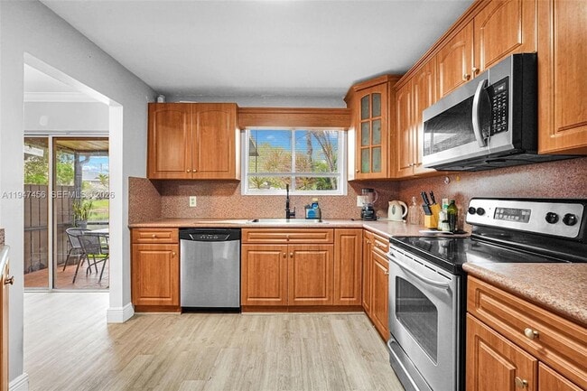 Building Photo - 2149 Discovery Cir W