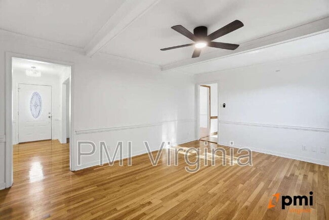 Building Photo - 436 Longleaf Rd