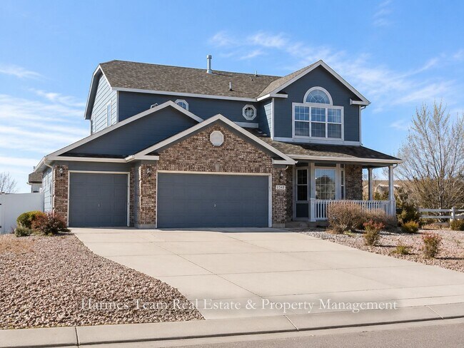 Building Photo - Spacious Home with Mountain Views & Finished Basement