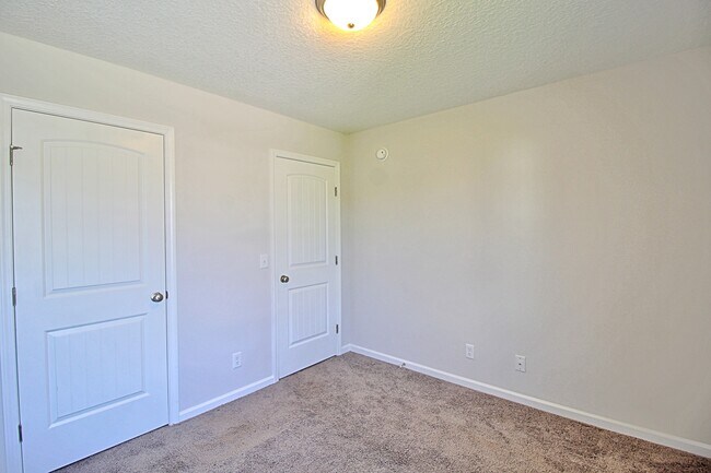 Building Photo - 171 Brightleaf Cir