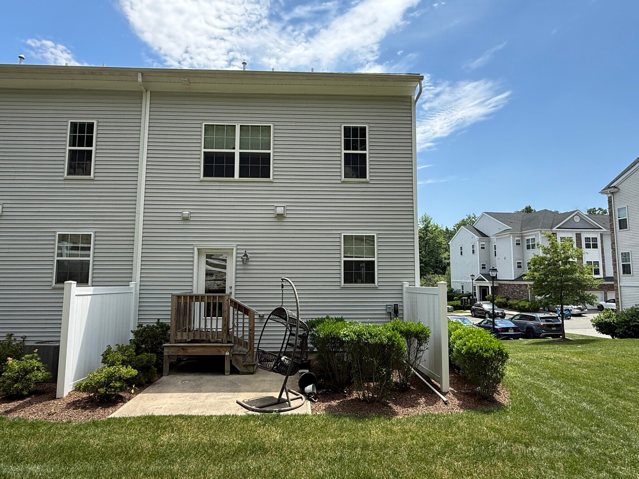 Building Photo - 502 Parkview Ln