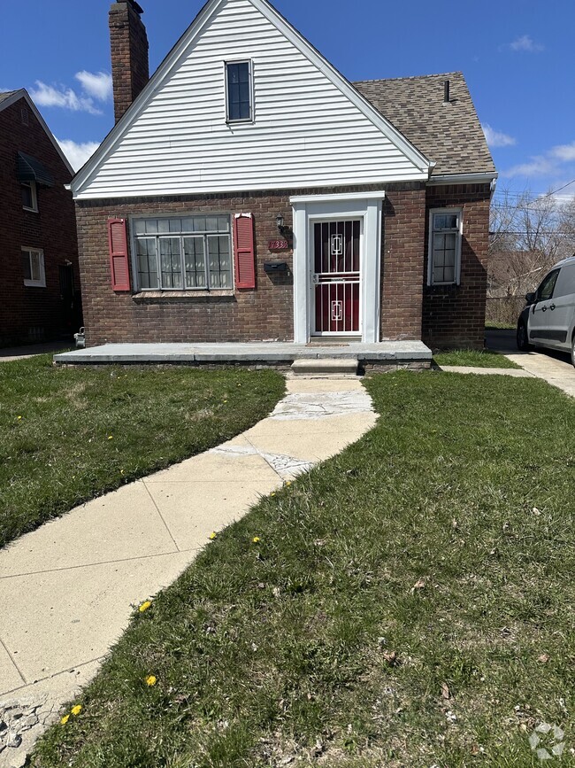 Building Photo - 17339 Rutherford St