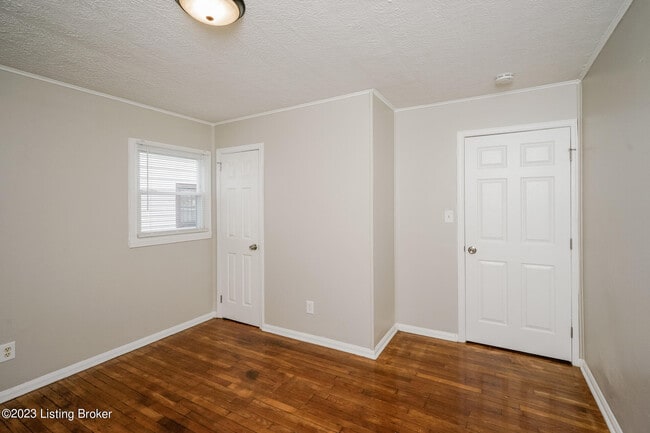 Building Photo - 315 N 36th St
