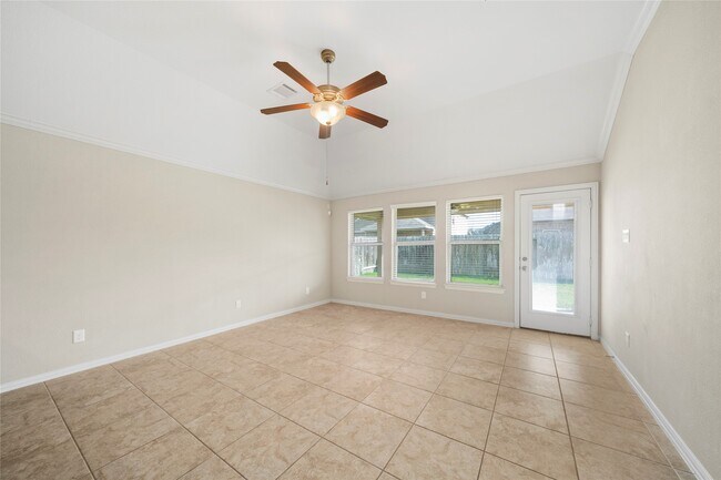 Building Photo - 6818 Rambling Manor Ct