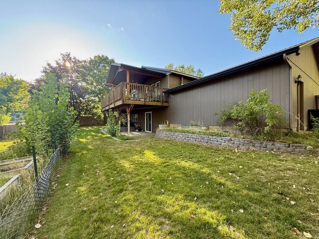 Building Photo - Beautiful 4 Bed 2 Bath Colbert Home in Mea...