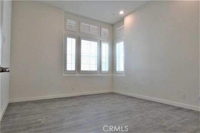 Building Photo - 130 Acamar