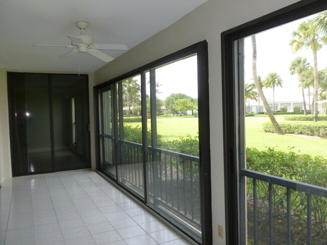 Building Photo - 2 SE Turtle Creek Dr