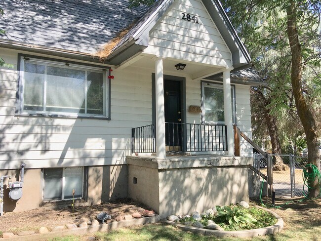 Building Photo - 2841 S 2300 E