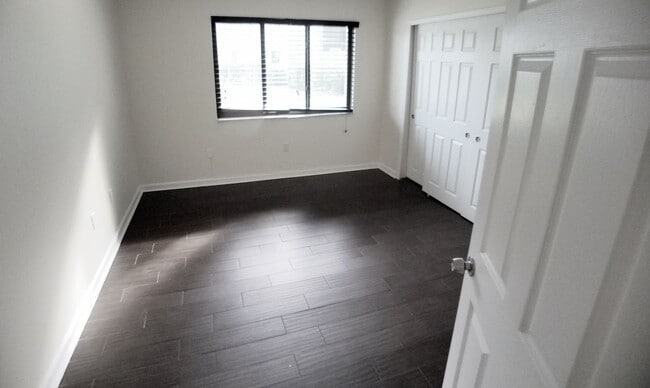 Building Photo - Stunning 1/1 All Remodeled Condo for rent ...