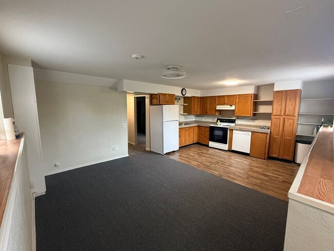 Building Photo - 2 Bed 1 Bath in Belgrade