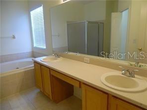 Building Photo - 11339 Village Brook Dr