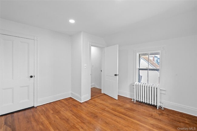 Building Photo - 56 Lafayette St