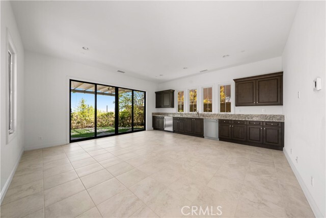 Building Photo - 101 Pinnacle Trl