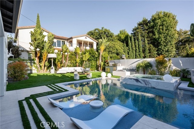 Building Photo - 311 Costa Bella Ct