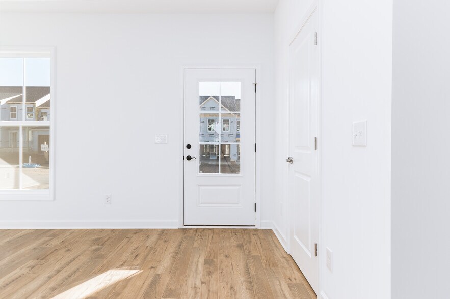 Building Photo - 3026 Deptford St