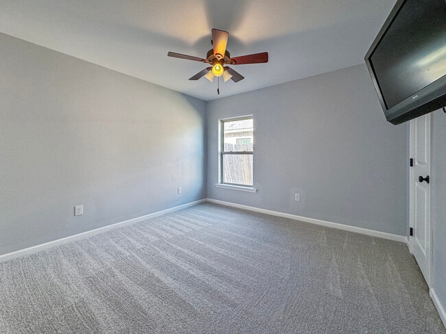 Building Photo - 1132 Eli Conner Dr