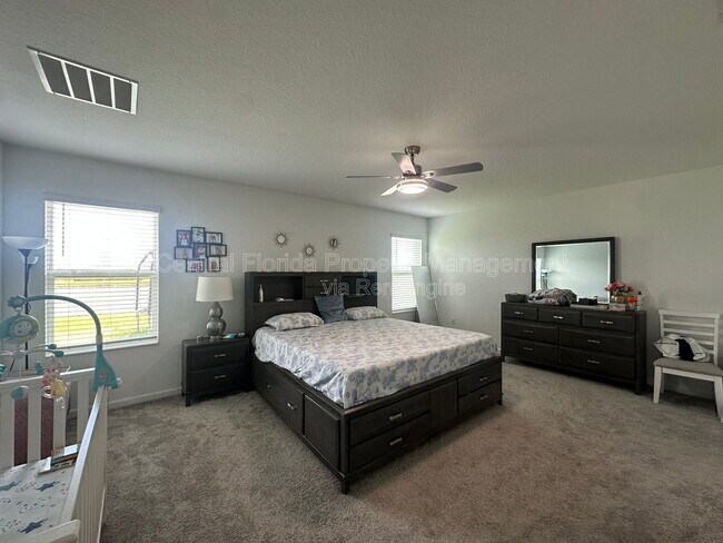 Building Photo - 373 Pineywoods St