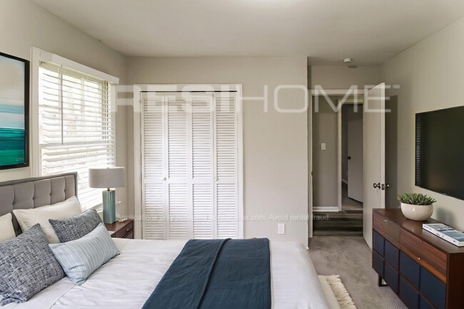 Building Photo - 9190 Spillers Dr SW