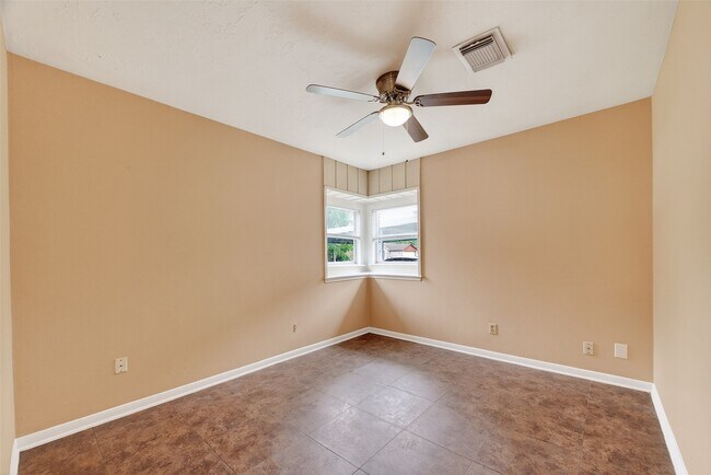 Building Photo - 4826 Redfish Reef Dr