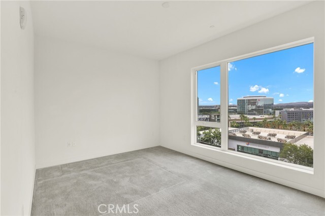 Building Photo - 3715 Rivington