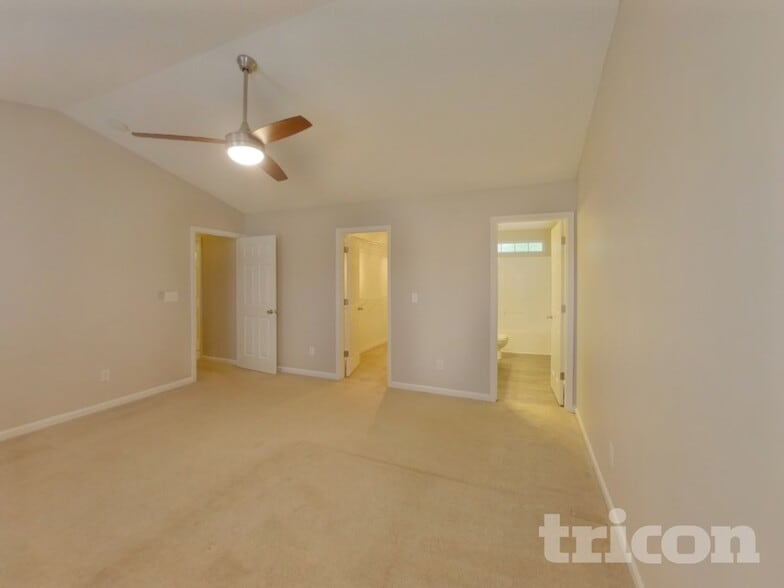 Building Photo - 5862 Mahogany Pl SW