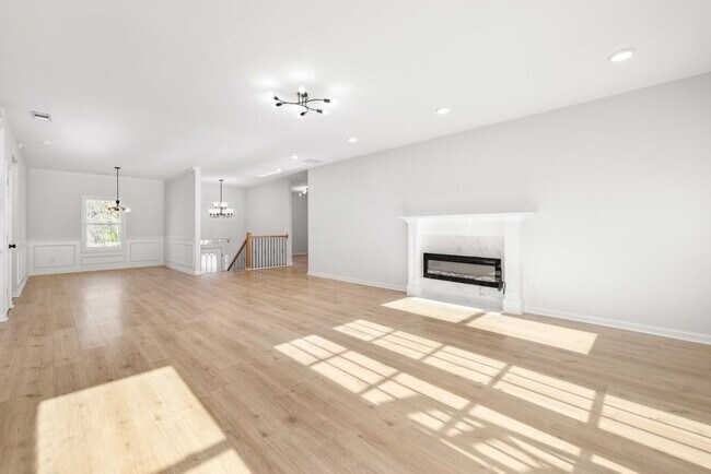 Building Photo - 4400 Ross Estates Ct SW