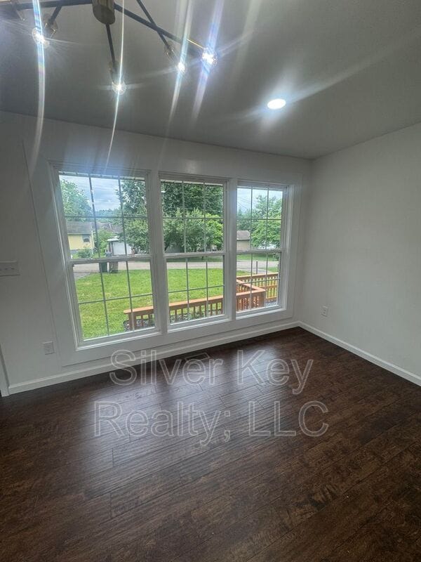 Building Photo - 3351 Coffman Dr