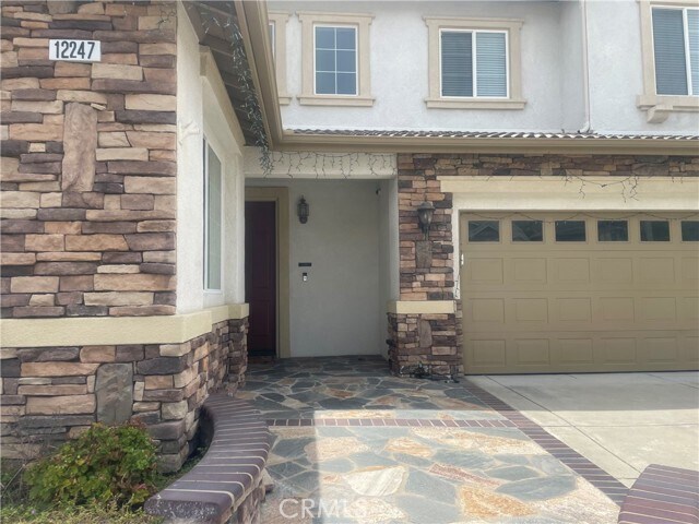 Building Photo - 12247 Iron Stone Dr