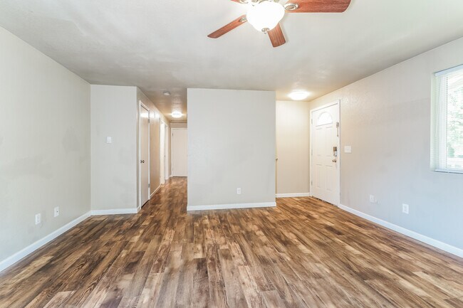 Building Photo - 16028 355th Dr SE