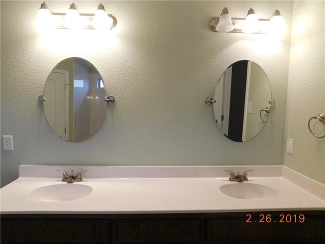 Building Photo - 3202 Rockwall Dr