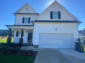 Building Photo - 23 Bluejack Ct