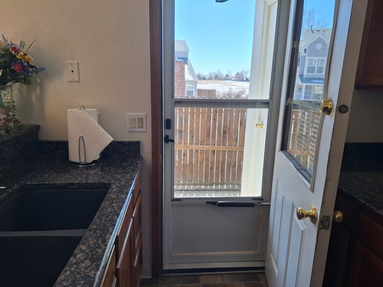Building Photo - 8336 W 87th Dr
