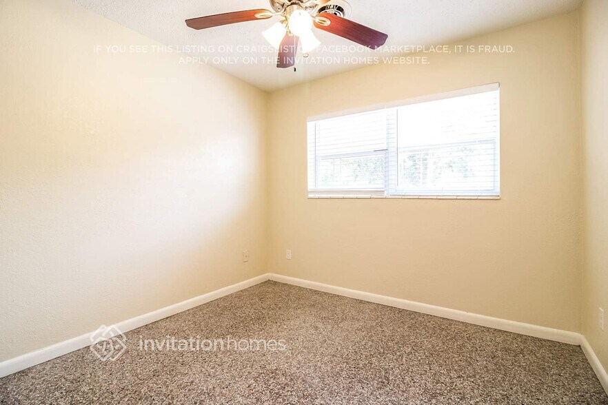 Building Photo - 1546 Peruvian Ln