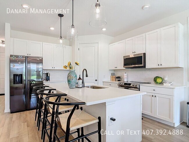 Building Photo - 1348 Sterling Pointe Dr