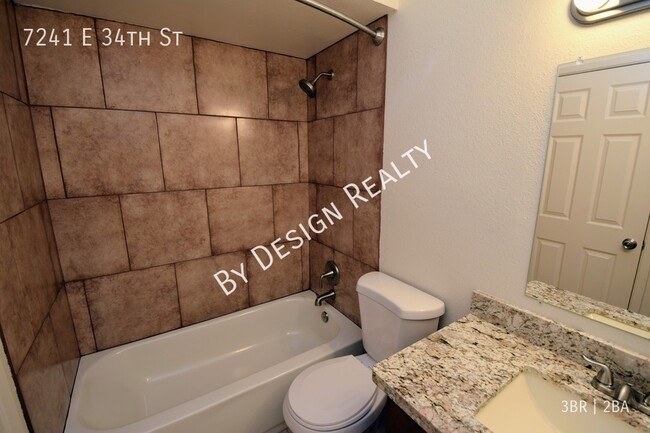 Building Photo - Beautifully Remodeled East Side 3 Bed 2 Ba...