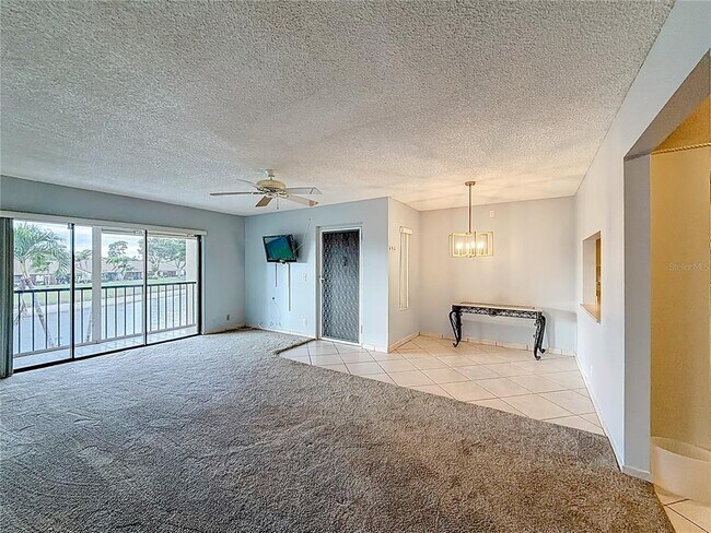 Building Photo - 826 Sky Pine Way