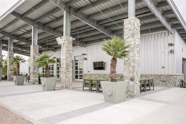 Building Photo - 10465 Wild Rice