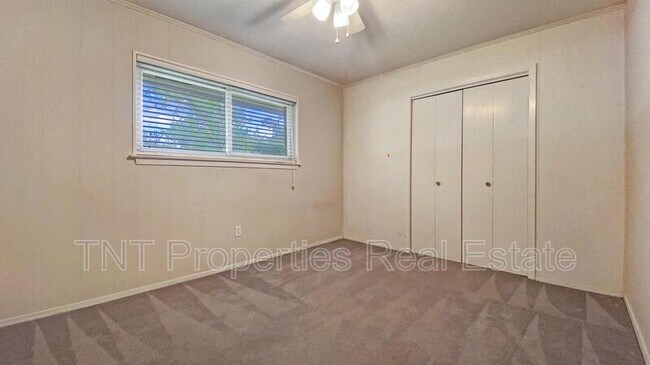 Building Photo - 1201 Neal Pickett Dr