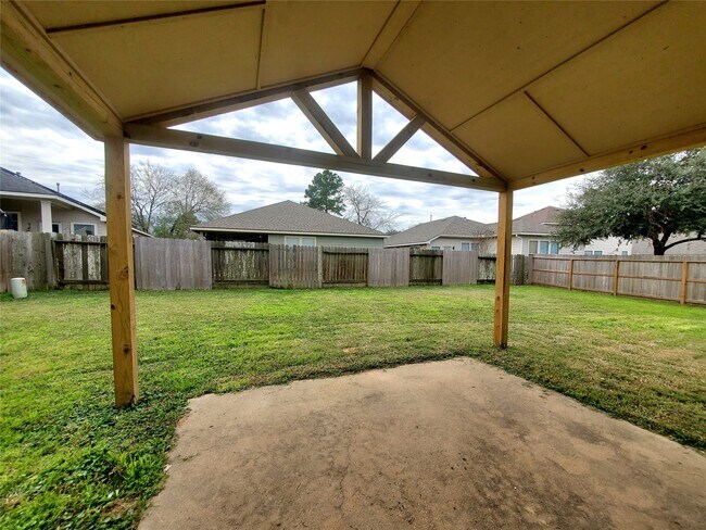 Building Photo - 18819 Knobby Oaks Pl