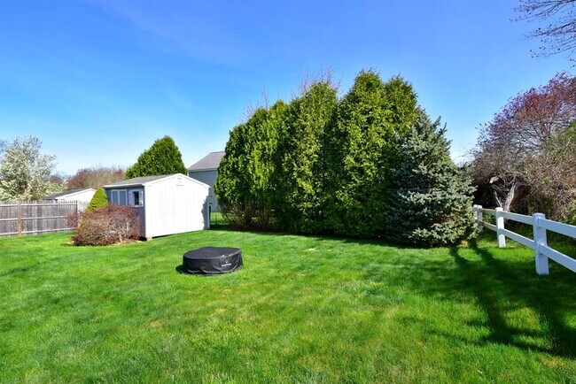 Building Photo - 62 Reposa Sq