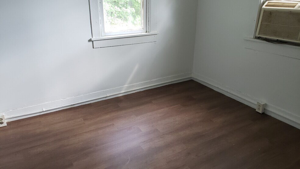 New Flooring - 3 Church St