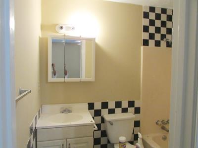 Building Photo - MORE PICTURES COMING SOON! Spacious 3 Bedr...